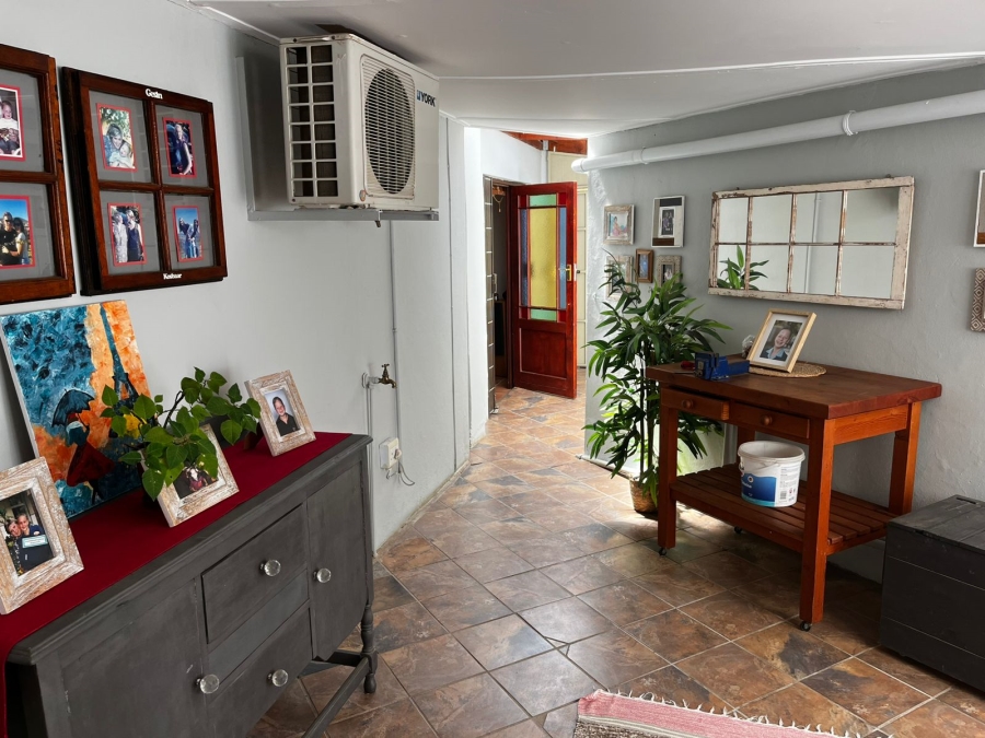 4 Bedroom Property for Sale in Rouxpark Western Cape